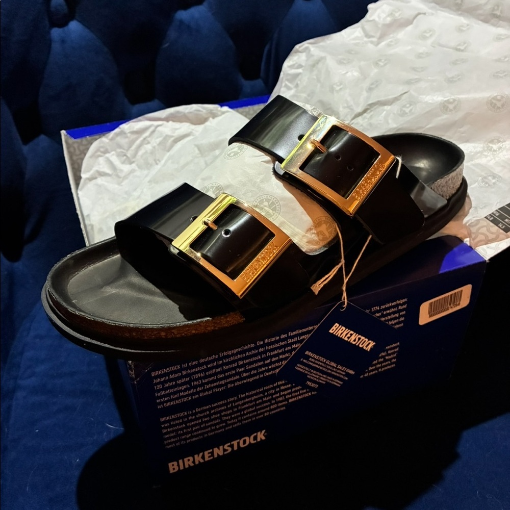 Birkenstock Arizona Droplet Buckle Sandals